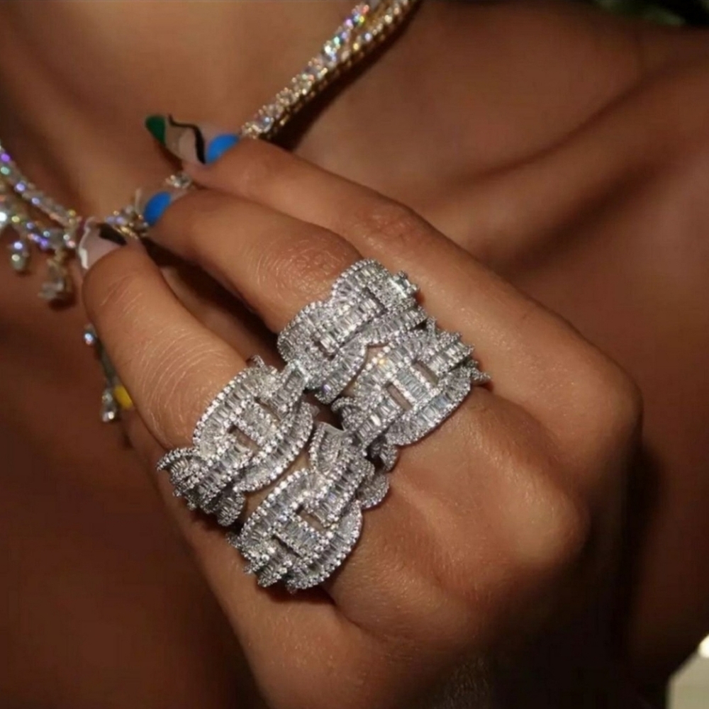 Gorgeous Baggett Silver Ring - Picture 2 of 4